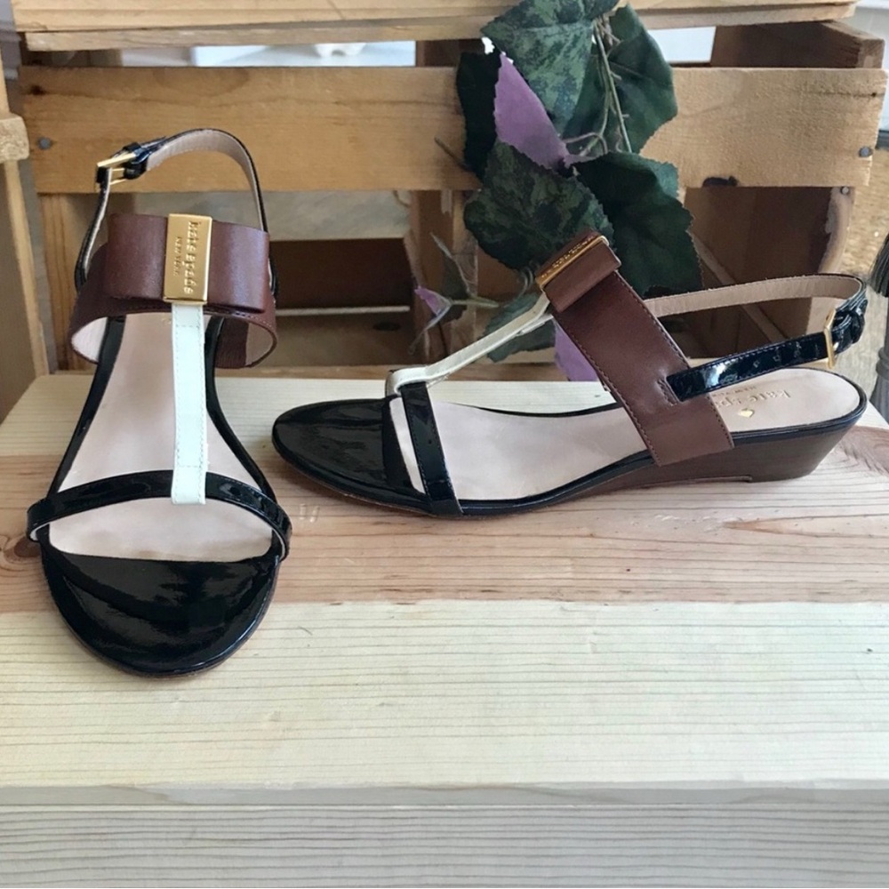 Kate Spade New York Bow Sandal wedge 
Elegant Black and Brown